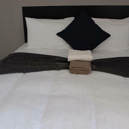 Davilla Guest House Mazenod Luaran gambar