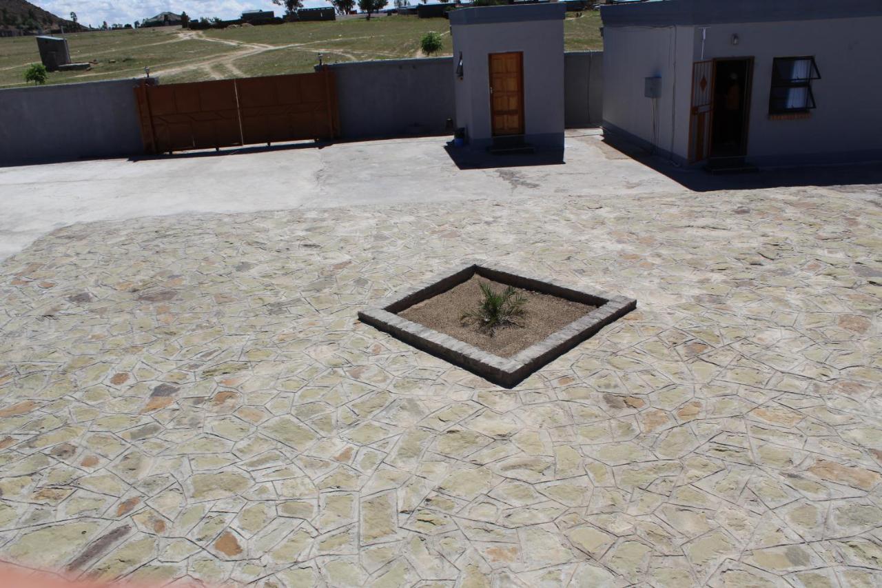 Davilla Guest House Mazenod Luaran gambar