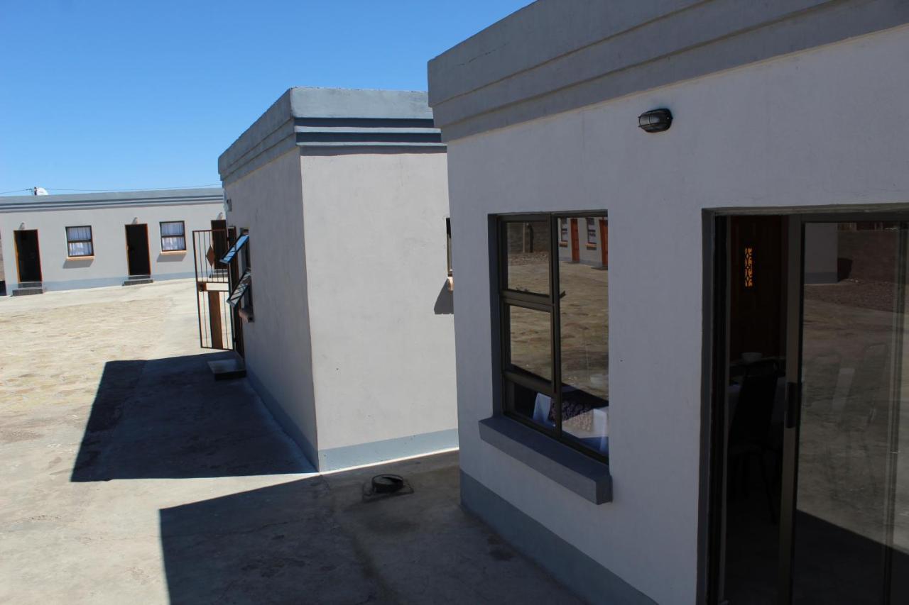 Davilla Guest House Mazenod Luaran gambar
