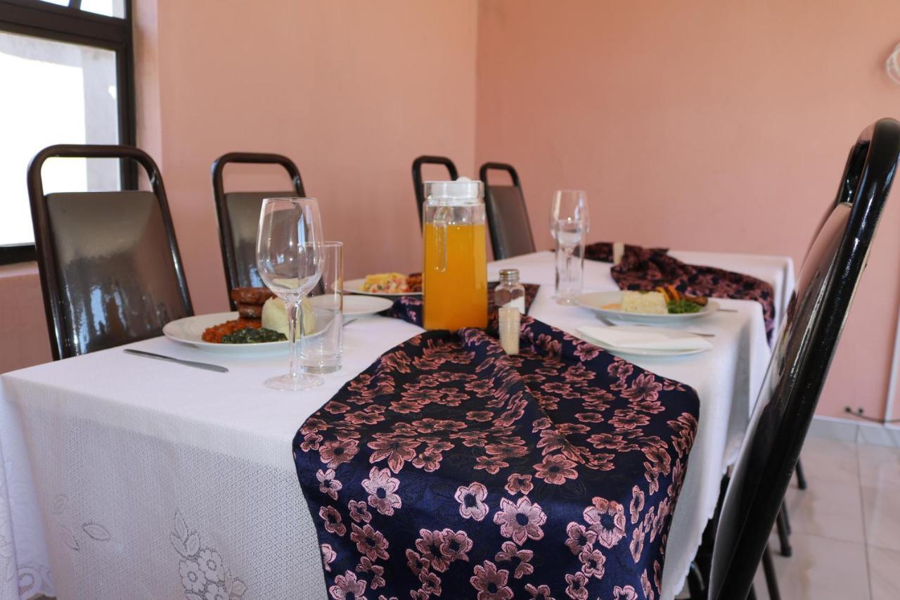 Davilla Guest House Mazenod Luaran gambar